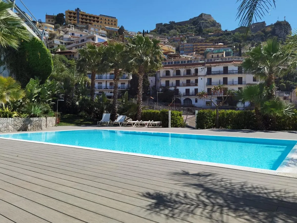 Diana - Taormina Minerva Luxury Apartment By Taormina Holidays